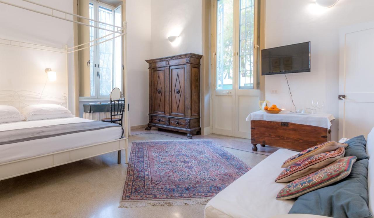 B&B Villa I 2 Leoni Lecce Buitenkant foto